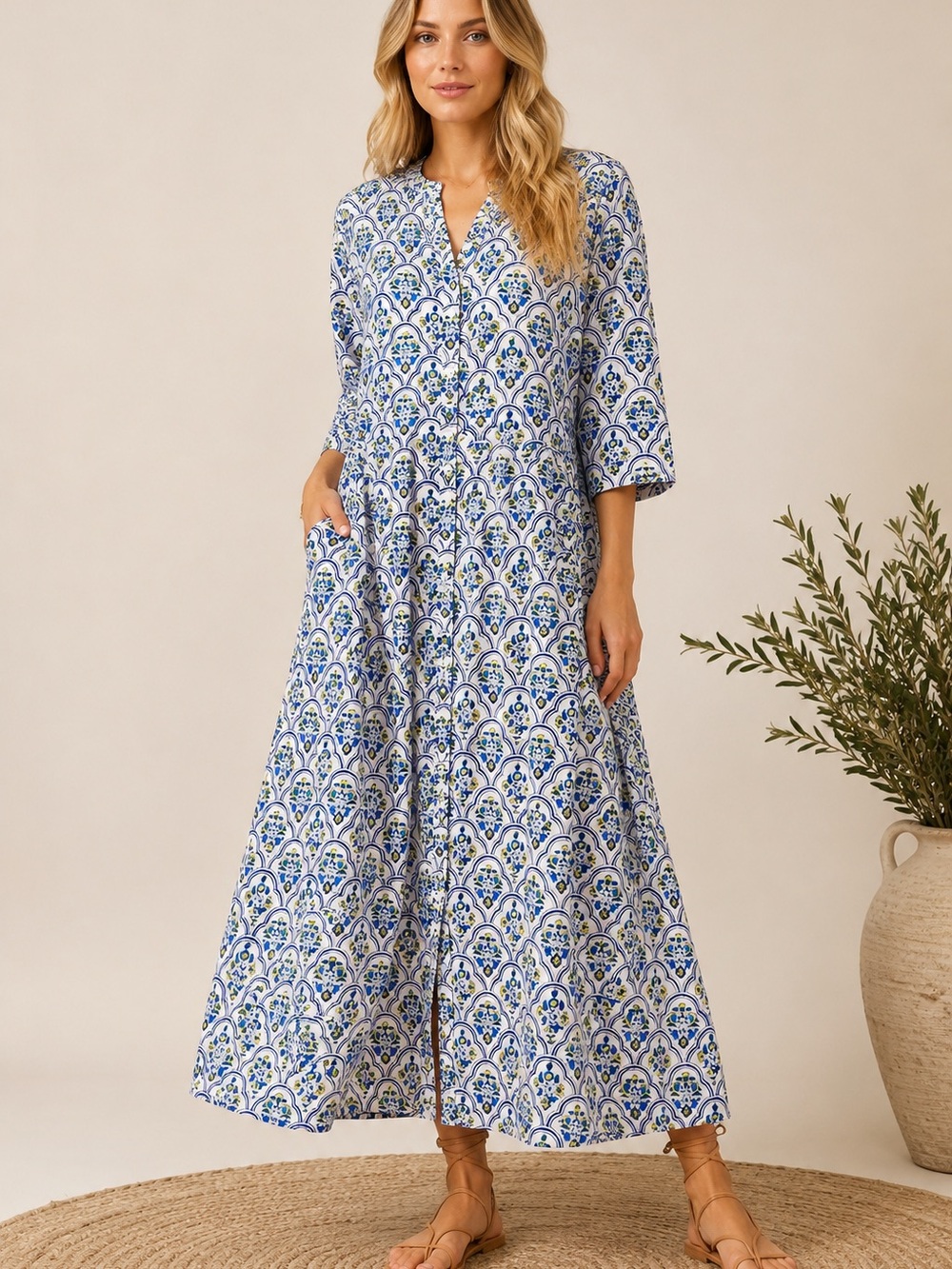 Roller Rabbit Blue Floral Block Print Cotton Button Front Maxi Dress Size Medium